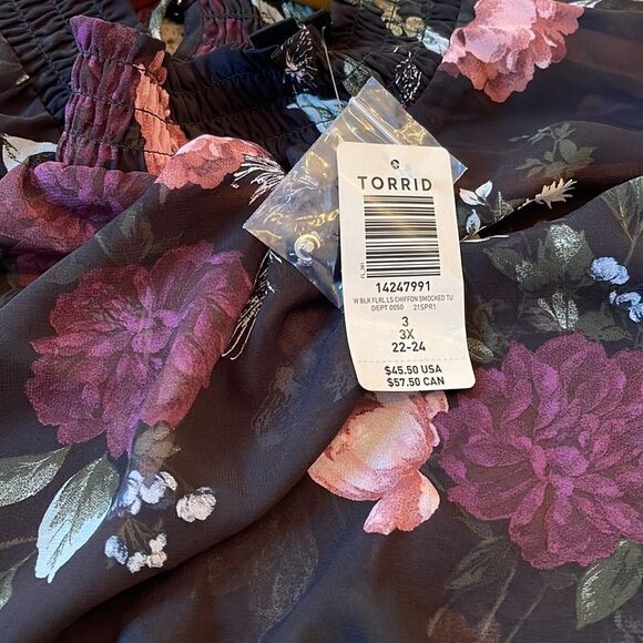 TORRID *NWT* Smocked Neck Chiffon Skull Floral Print Top - Picture 3 of 14